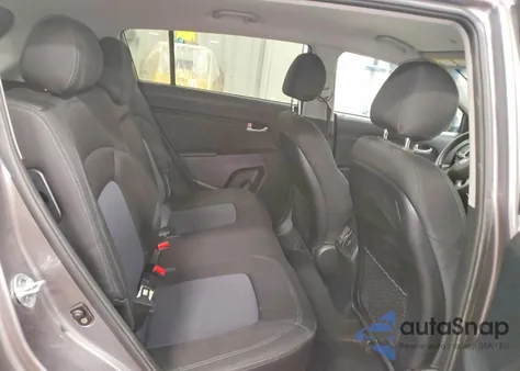 2016 Kia Sportage Lx z USA, uszkodzony, nr VIN KNDPBCAC8G7879445